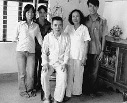 Gia đình chị Trần Thị Kim Cúc.