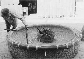 "Nghệ nhân" thuyền thúng