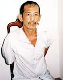 Thọ “đại úy”
sau khi bị bắt.