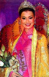 Bùi Thị Diễm đăng quang Hoa hậu phụ nữ Việt Nam qua ảnh 2004
