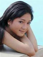 Hình ảnh Nguyễn Thị Huyền
tại trang web cuộc thi Hoa hậu thế giới 2004.