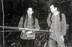 Tim và Tường dùng sóng hệ thống
định vị toàn cầu đi tìm rùa.