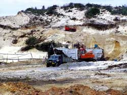 Bình Thuận - nỗi niềm cát đen