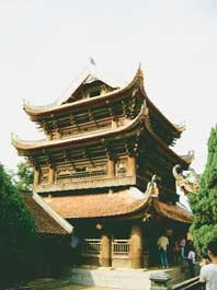 Gác chuông chùa Keo (Thái Bình), một công trình kiến trúc độc đáo.