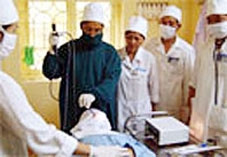 Sử dụng hệ thống thiết bị nội soi
chẩn đoán cho người bệnh tại
Bệnh viện Lao và bệnh phổi Hà Nội