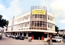 Ngân hàng Ngoại thương Việt Nam
(Vietcombank).