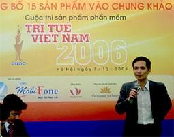 TS Nguyễn Thành Nam tại lễ công bố.