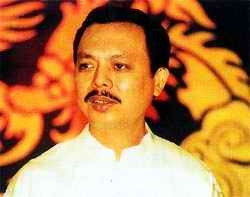 Tác giả Thanh Hoàng.