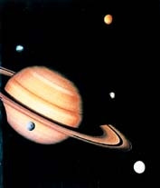 Sao Thổ với vành đai và
vệ tinh Titan (góc phải phía trên), nơi mô-đun thăm dò Huygens sẽ đổ bộ xuống vào tháng 12-20