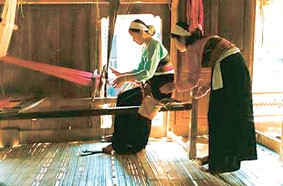 Thổ cẩm của người Thái