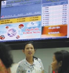 Sôi động dịch vụ kiều hối