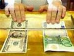 Tỷ giá ổn định, tiền đồng thắng thế