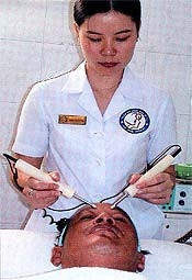 Trị nám làm trẻ hóa da.