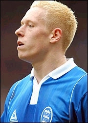 Đội hình tiêu biểu Giải bóng đá Ngoại hạng Anh mùa bóng 2003-2004