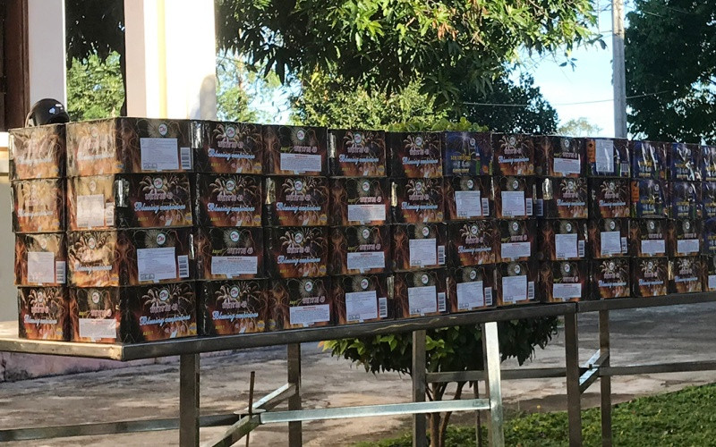 Số pháo lậu bị tạm giữ.