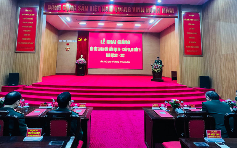 Quang cảnh lễ khai giảng.