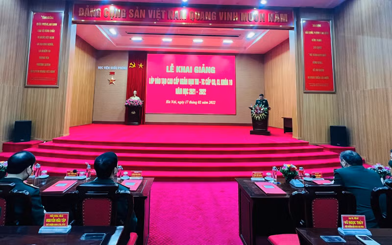 Quang cảnh lễ khai giảng.