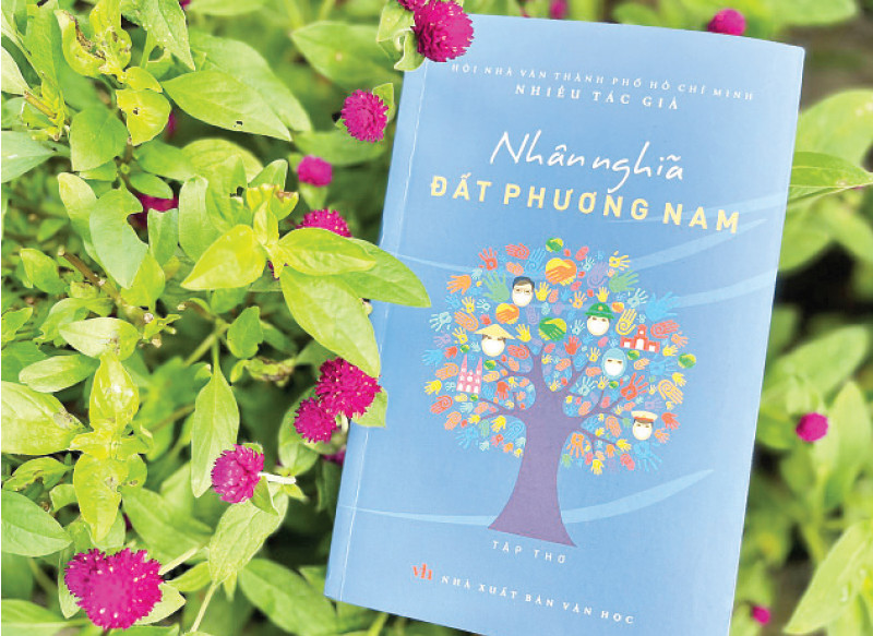 Tác phẩm thơ “Nhân nghĩa đất phương nam” được ra mắt trong buổi lễ trao giải cuộc thi.