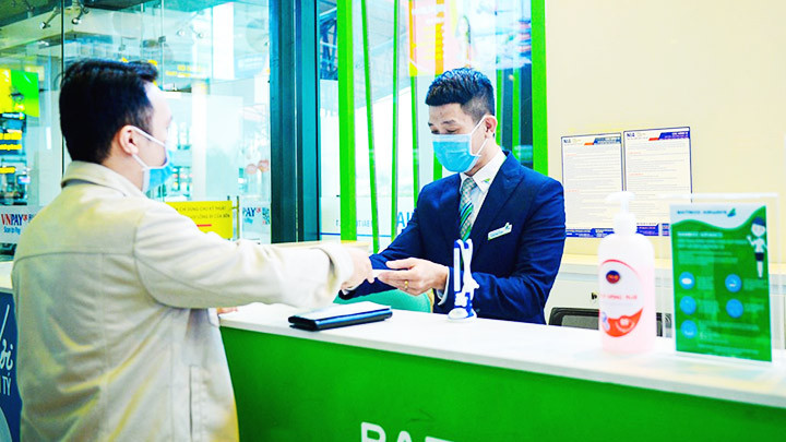 Mở bán vé máy bay Tết giá rẻ