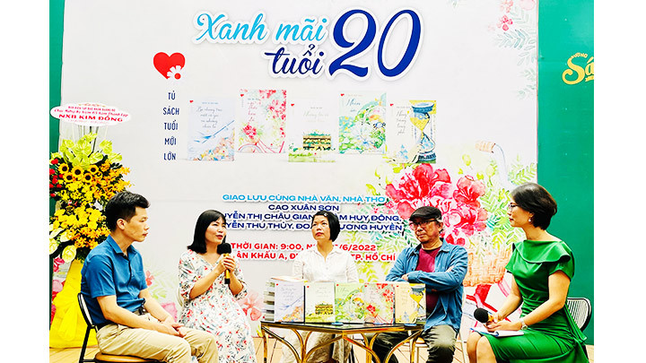 Hội ngộ tác giả tủ sách Tuổi mới lớn