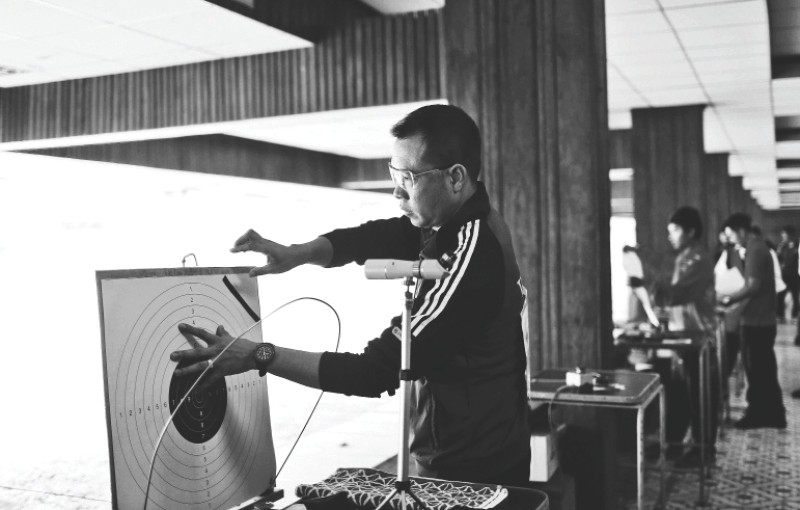 Xạ thủ Hoàng Xuân Vinh luyện tập chuẩn bị cho mục tiêu giành suất dự Ô-lim-pích Tô-ki-ô.