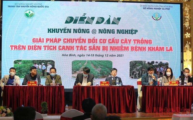 Các chuyên gia ngành nông nghiệp tại diễn đàn.