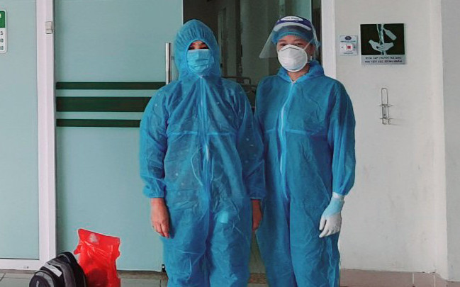 Bệnh nhân bình phục sau nhiều ngày nằm ở khoa Hồi sức tích cực.