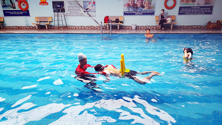 Cần tăng cường dạy bơi cho trẻ để các em có thể tự bảo vệ bản thân.