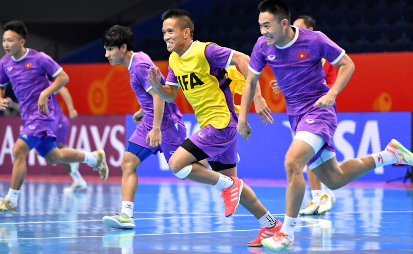 Các tuyển thủ đội tuyển futsal Việt Nam hướng đến kết quả khả quan nhất trước Đương kim Á quân thế giới Nga. (Ảnh: VFF)