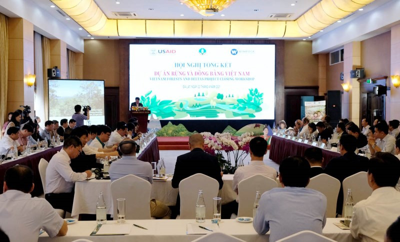 Quang cảnh hội nghị.