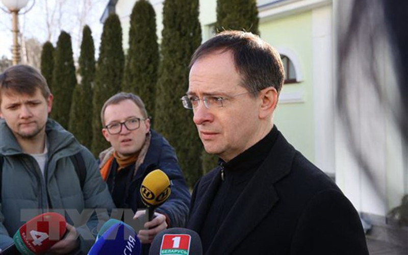 Trưởng đoàn đàm phán của Nga, ông Vladimir Medinsky. (Ảnh: AFP/TTXVN)