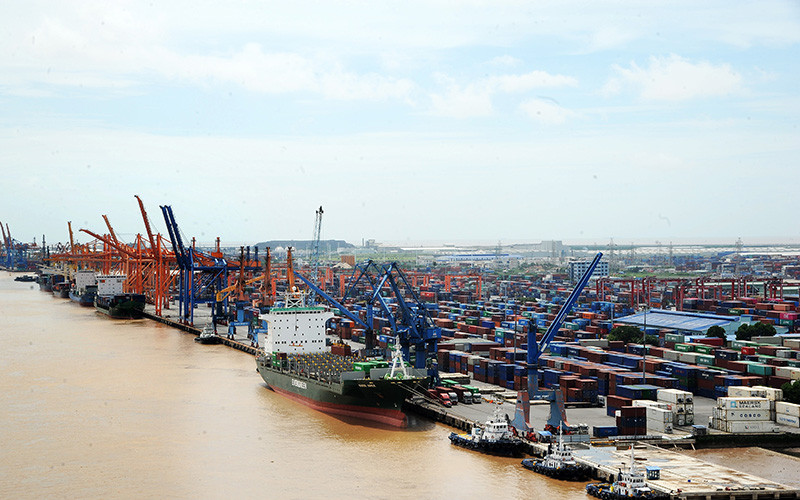 Cảng Đình Vũ (TP Hải Phòng).