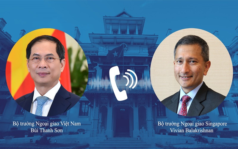 Bộ trưởng Ngoại giao Bùi Thanh Sơn đã điện đàm với Bộ trưởng Ngoại giao Singapore Vivian Balakrishnan. (Ảnh do báo Thế giới Việt Nam cung cấp)