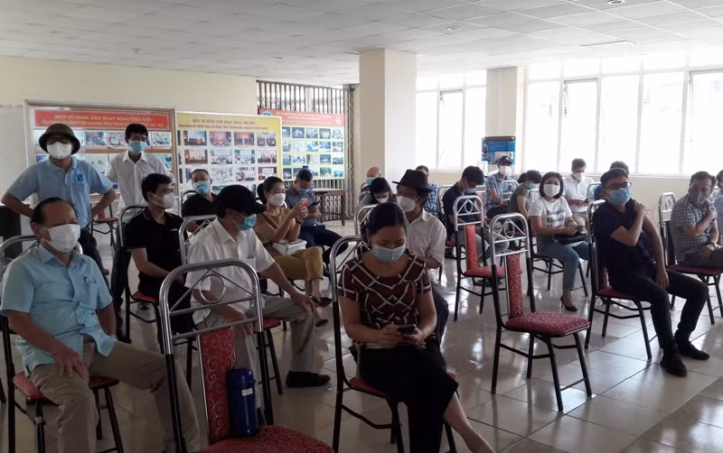 Theo dõi sau tiêm chủng tại Bệnh viện đa khoa tỉnh Thanh Hóa.