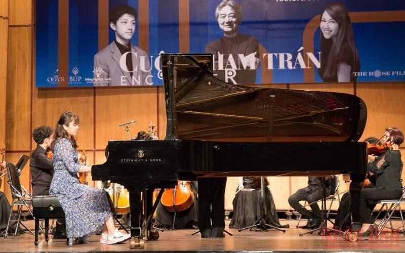 Các nghệ sĩ biểu diễn tại hòa nhạc “Như những người bạn-Sống cùng âm nhạc” với chủ đề “Encounter - Cuộc chạm trán”.