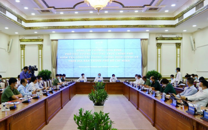 Toàn cảnh cuộc họp.