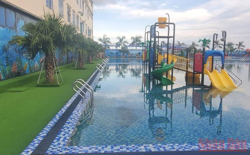 Bể bơi tại tại Khu liên hợp thể thao Đại Thành Long (thị trấn Vũ Thư, tỉnh Thái Bình), nơi cháu bé đến bơi và sau đó tử vong.