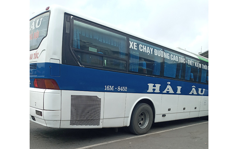 Xe khách Hải Âu BKS 16M-8452