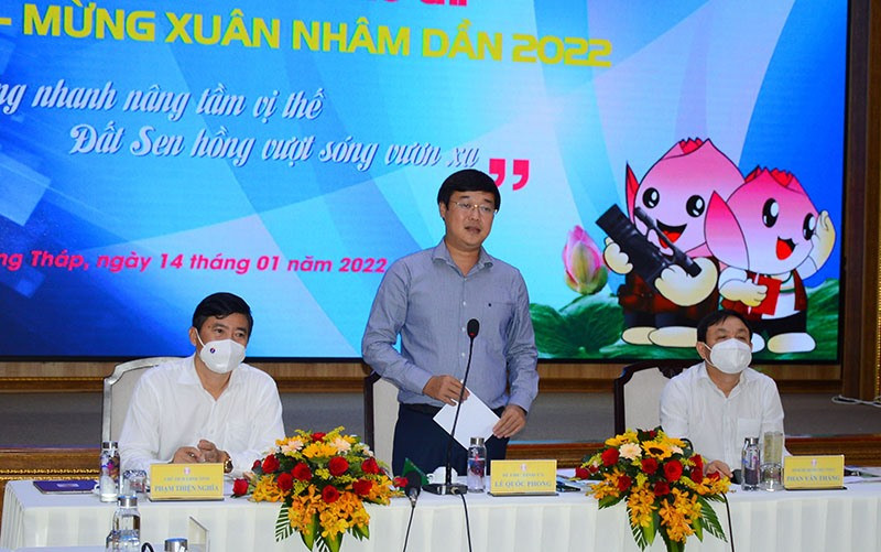 Bí thư Tỉnh ủy Đồng Tháp Lê Quốc Phong phát biểu tại buổi họp mặt báo chí năm 2022.