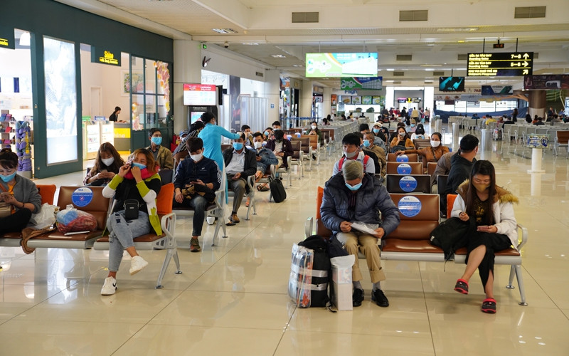 Yêu cầu các sân bay tiếp tục kiểm soát chặt chẽ dịch Covid-19.