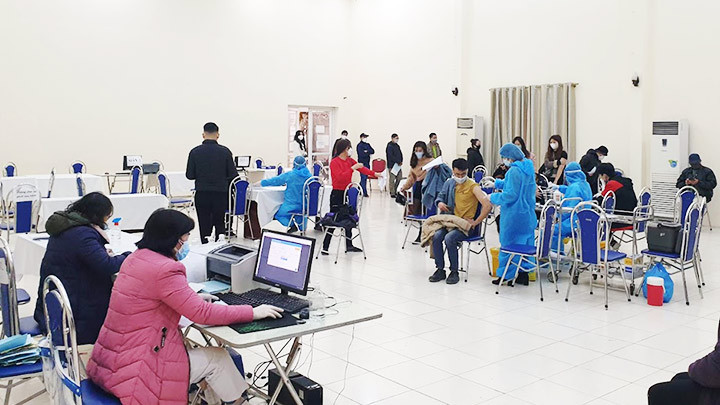 Việt Nam là một trong những nước có tỷ lệ bao phủ vaccine hàng đầu ASEAN. Ảnh: NG.NAM