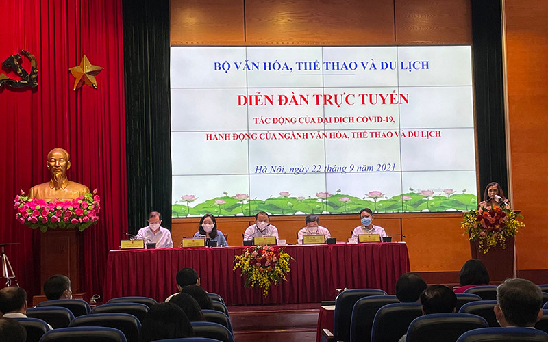 Diễn đàn Tác động của đại dịch Covid-19 - Hành động của ngành Văn hóa thể thao du lịch.