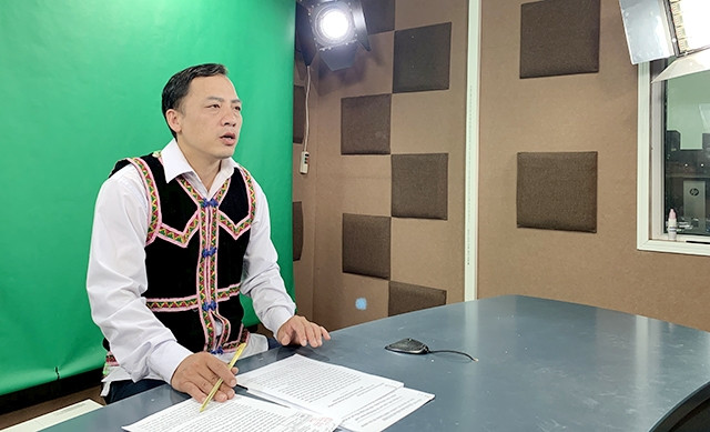 Bén duyên cùng nghề báo