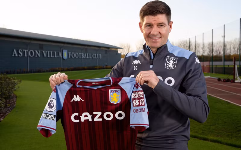 Steven Gerrard ra mắt với tư cách Huấn luyện viên Aston Villa. (Ảnh: talkSport)