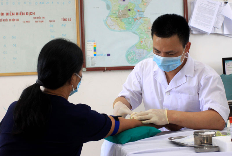 Số người đến các điểm tiêm vaccine phòng Covid-19 mũi bổ sung, mũi nhắc lại ở Thái Bình khá thưa vắng.