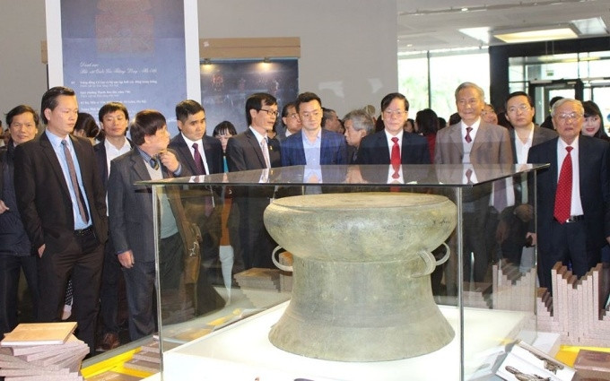 Hoạt động trưng bày, triển lãm tại Bảo tàng Hà Nội.