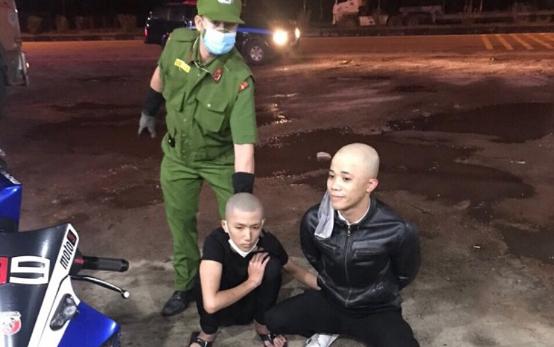 Hai đối tượng Nguyễn Lân Trường và Nguyễn Đức Duy bị bắt giữ.