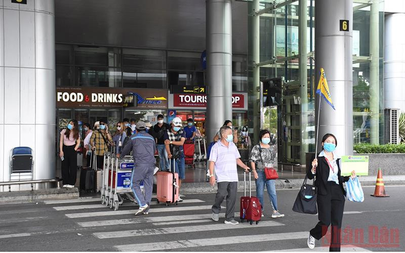 Đà Nẵng triển khai phục vụ khách liên vùng từ tháng 11/2021.