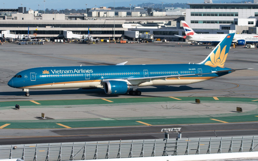 Máy bay của hãng hàng không Vietnam Airlines tại sân bay Mỹ. (Ảnh: Vietnam Airlines cung cấp)