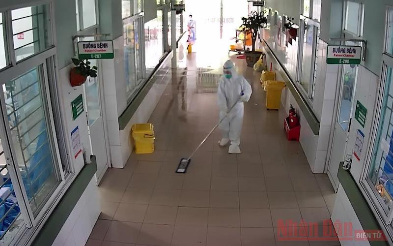 Bệnh viện dã chiến số 1, huyện Tiên Du, Bắc Ninh. (Ảnh: DUY LINH)